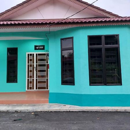Homestay D'Bukit Pulau Melaka エクステリア 写真