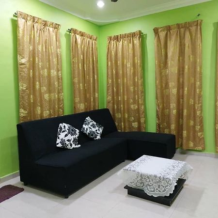 Homestay D'Bukit Pulau Melaka エクステリア 写真
